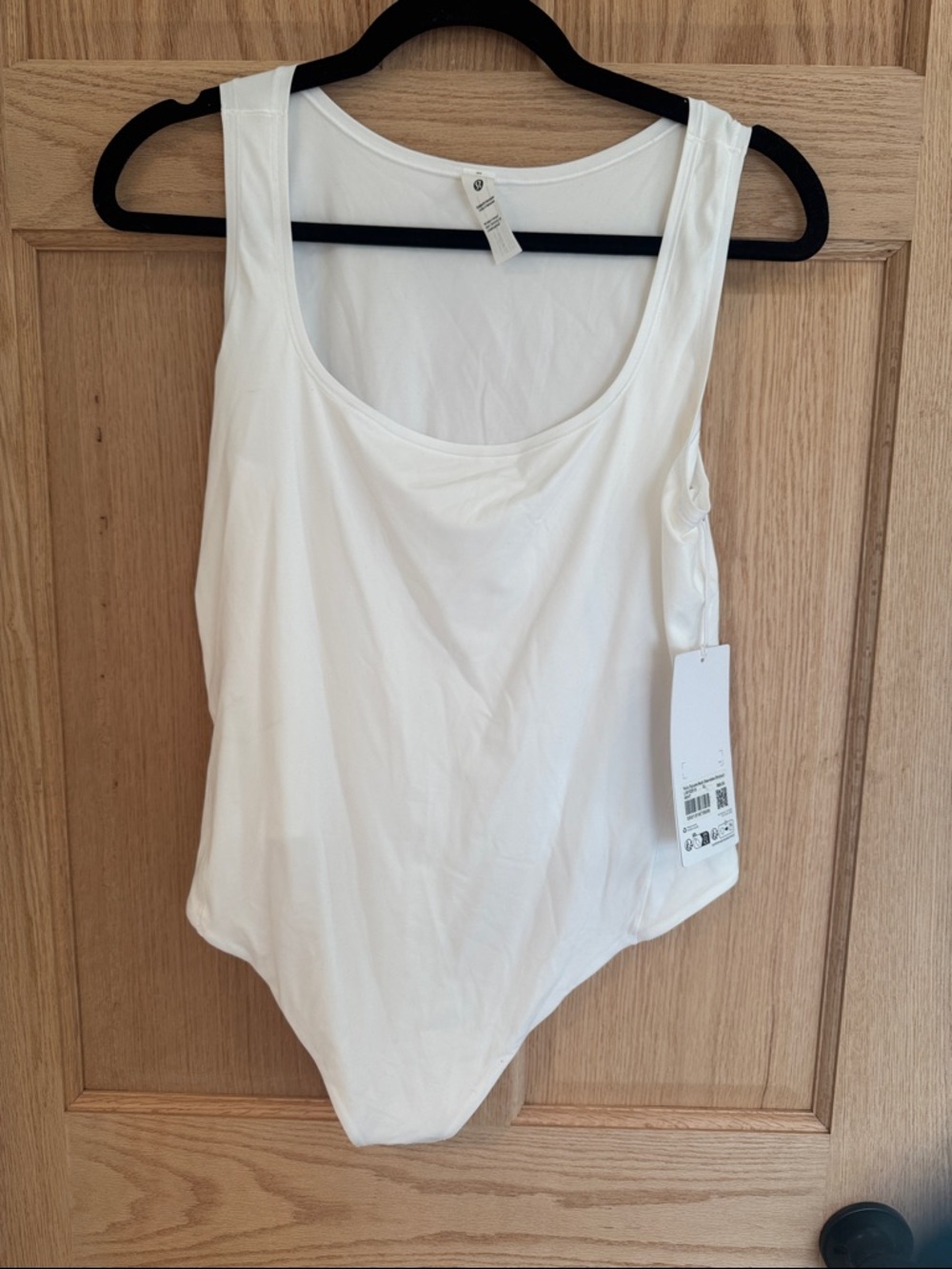 Lululemon Women’s White Scoop Neck Nulu Wundermost Tank Top Bodysuit